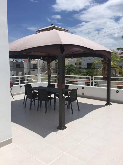 Villa Casa Monik, A Dos Pasos De La Playa à Cancún Extérieur photo