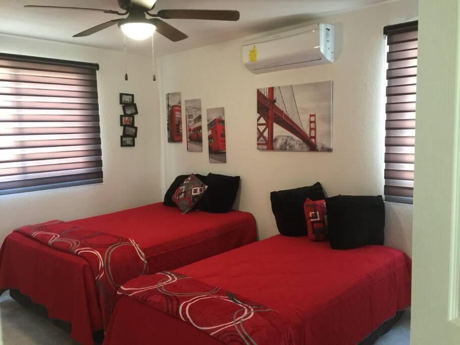 Villa Casa Monik, A Dos Pasos De La Playa à Cancún Extérieur photo