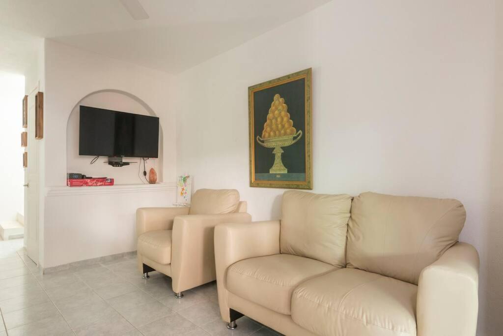 Villa Casa Monik, A Dos Pasos De La Playa à Cancún Extérieur photo