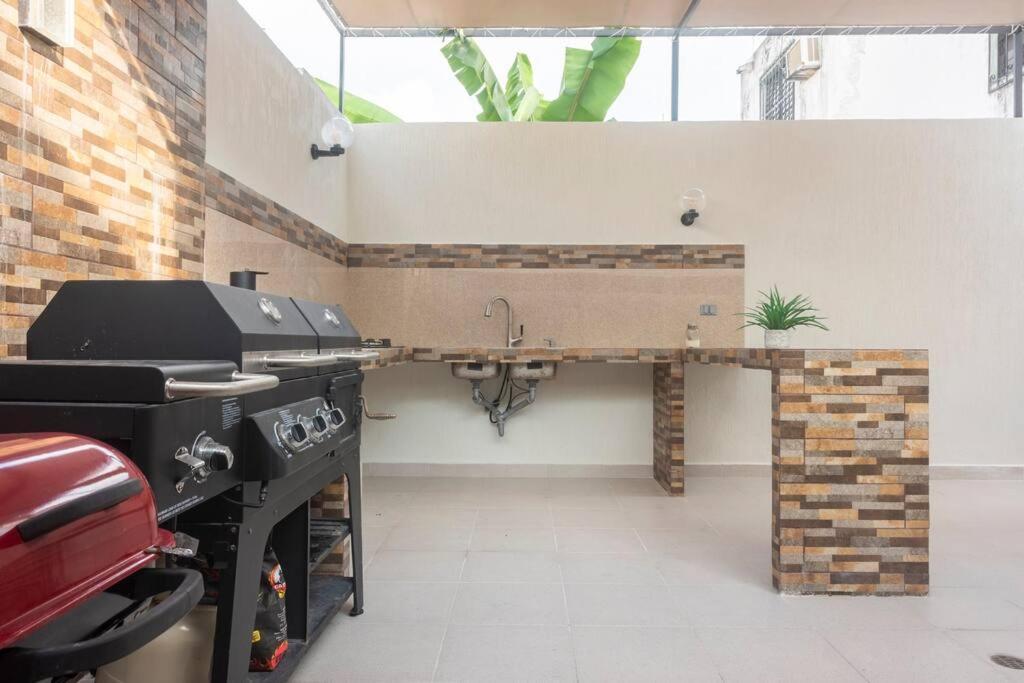 Villa Casa Monik, A Dos Pasos De La Playa à Cancún Extérieur photo